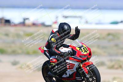 media/Mar-17-2024-CVMA (Sun) [[2dda336935]]/Race 2 Amateur Supersport Open/